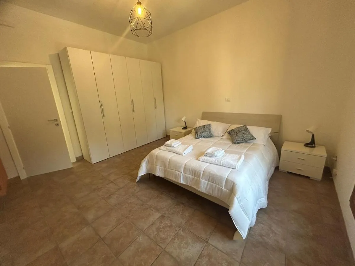 3 Bedrooms Apartment-Autodromo-Centro Storico Imola 0*,
